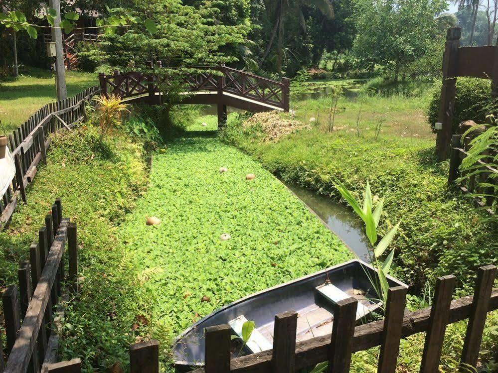 Ban Suan Klang Muang Resort Mae Hong Son Exterior photo